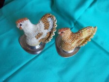 2 Eierwärmer, Eierhütchen, Handarbeit gehäkelt hält das Frühstücksei warm