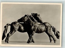 39901783 - Skulpturen Ponys