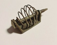 Futterkorb Fluss Futterspirale  Feedern Angeln 50-120g Metall Korb 