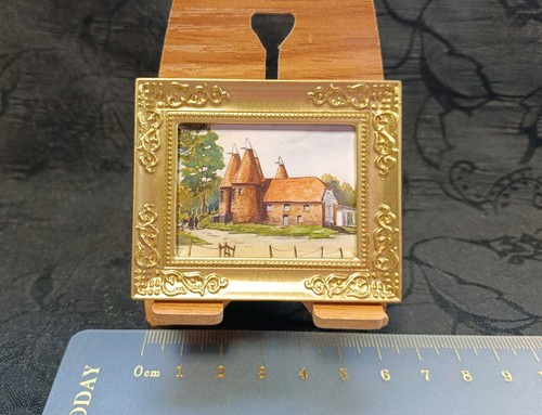 Puppenhaus gerahmtes bild - gerahmtes,