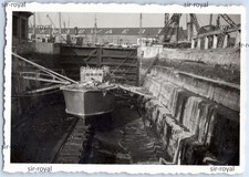 Boot im Dock vor Snauwaert