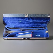 #SE4430# alte antike Tenorposaune Trombone Musikinstrument Koffer *RAR* lesen