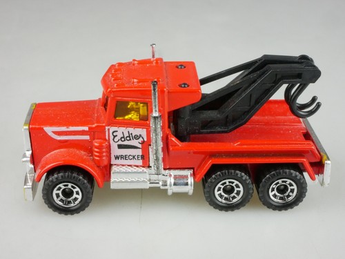 Peterbilt wreck truck - 61-c,
