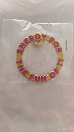 Dunkin donuts pin - dunkin,