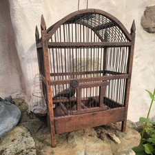 kleiner antiker Vogelkäfig