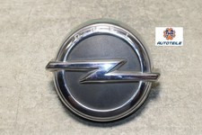 Opel Corsa E Taster Griff Öffner Heckklappe Heckklappengriff Logo 13401592
