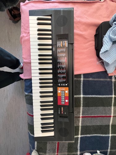 Yamaha psr f51 keyboard - psr, keyboard.