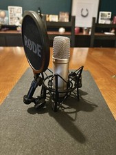 Rode NT1-A Kondensatormikrofon - SM6 Studio Mikrofon Stoßdämpfer Popschutz 
