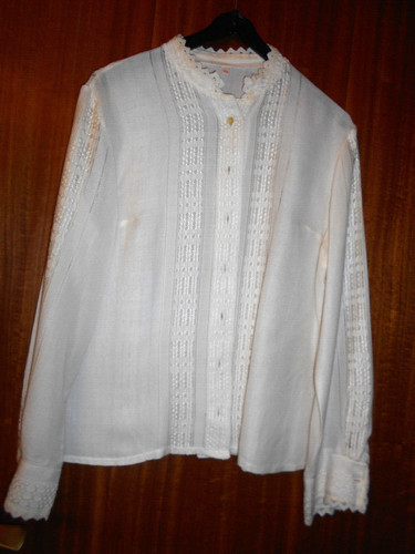 Warme dirndl bluse hellbeige - warme, dirndl-bluse,