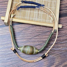 Amulett-Kette aus Nepal mit seltenem Fundachat aus der Wüste Gobi