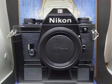 Nikon EM mit Motor-Handgriff Nikon MD-E Spiegelreflexkamera SLR Top Zustand ?