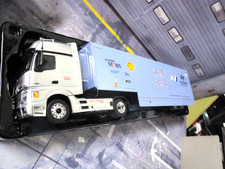 MERCEDES Actros MP4 Hyundai