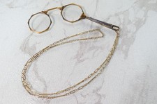 Historische Klappbrille