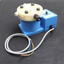 EMEC Dosierpumpe Model POMPA GCO 00100 FP 230VAC 100l/min 0,11A 230VAC
