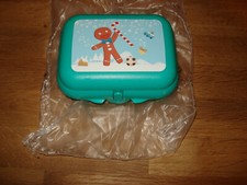 Tupperware Twin Box