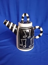 Authentische Liz Riley Studio