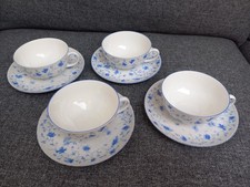 4 x original Arzberg "Blaublüte" Tassen inkl. Untertassen
