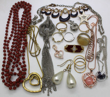 Konvolut Modeschmuck Ketten