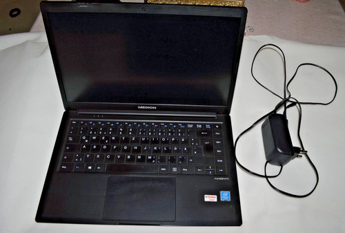 Medion e4251 laptop - medion, defekt