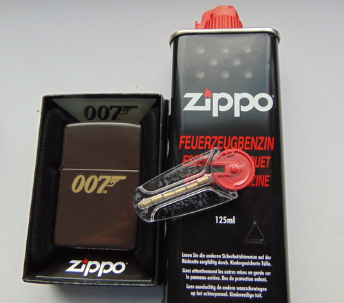 Zippo set james bond - zippo, gun