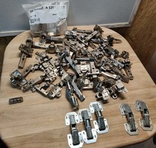 Scharniere Topfbänder Blum Türscharniere teilweise mit Dämpfer Konvolut 