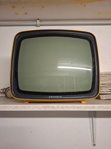 Vintage retro grundig - vintage, tv
