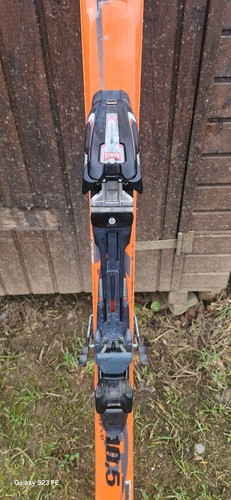 Carving-Skier