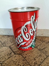 Große Coca Cola Truhe Sitz