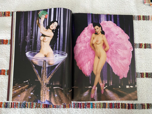 Ein playboy special edition - ein,