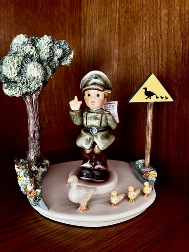 Goebel hummelfigur 2039 - hummelfigur,