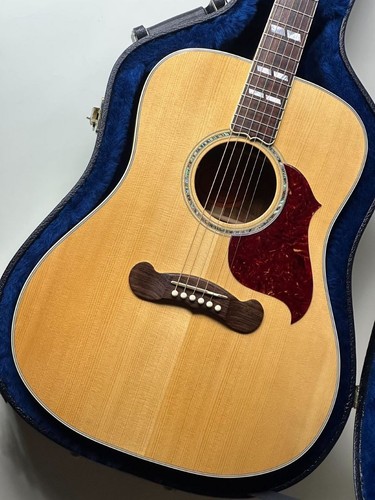 Gibson custom shop - custom, hummingbird
