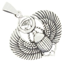 Skarabäus mit Flügel und