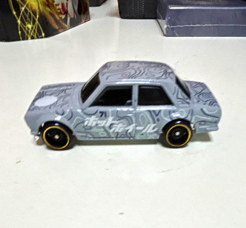 Hot wheels nissan skyline 64 - hot,