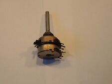 Potentiometer  1,3 M (log, Aufdruck -  V442 ) auf 1 Achse mit einem Schalter