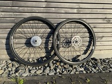 DT Swiss P 1800 Spline Laufradsatz Rennrad 29" neuwertig