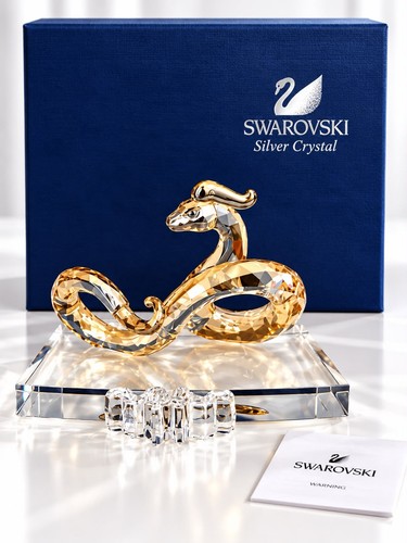 Swarovski chinesisches - swarovski,