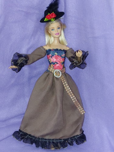 Barbie puppen kleid - kleid, königin