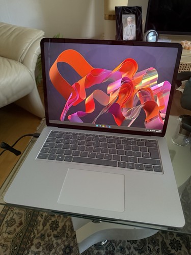 Microsoft surface laptop - surface,