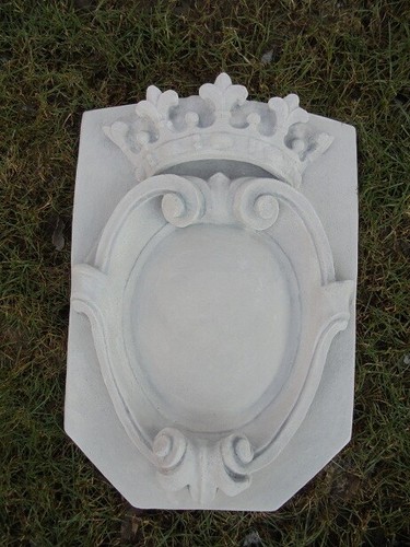 Steinfigur wappen - steinfigur,
