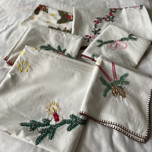 Konvolut weihnachtstischdecken - konvolut,