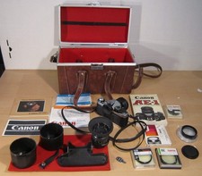 Canon AE1 Programm Spiegelreflex Kamera mit hübschem Case 2 Objektive Zubehör
