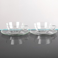 2 Teetassen mit Unterteller