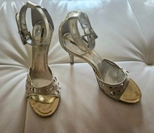 goldfarbene Ledersandaletten Manas Gr.37