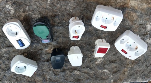 Zwischen stecker mit netz - mit,
