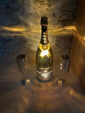Moet Flasche beleuchtet