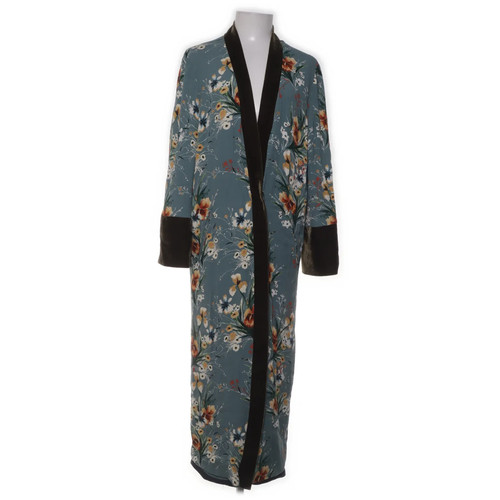 Zara trafaluc outerwear - zara,