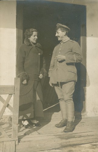 Soldatenportrait mit frau - mit, in