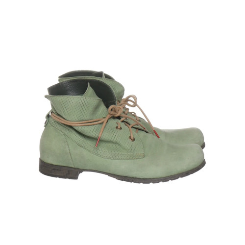 Think schnürstiefel - think!,,