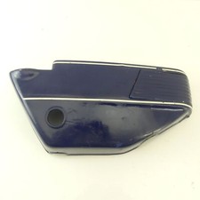 Suzuki GT 250 -- EZ:77 Seitendeckel rechts Seitenverkleidung BASTLER 32099