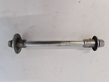 SUZUKI GSX 600 F AJ ACHSE